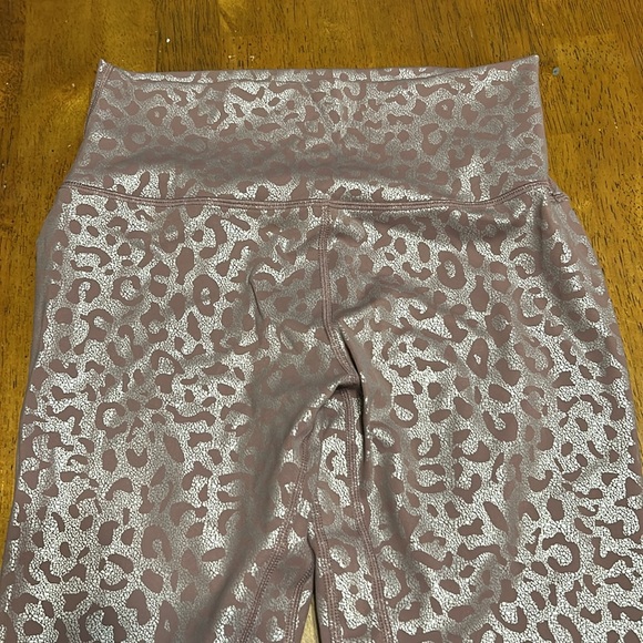 New Excellent Condition- Never worn - Picture 3 of 5